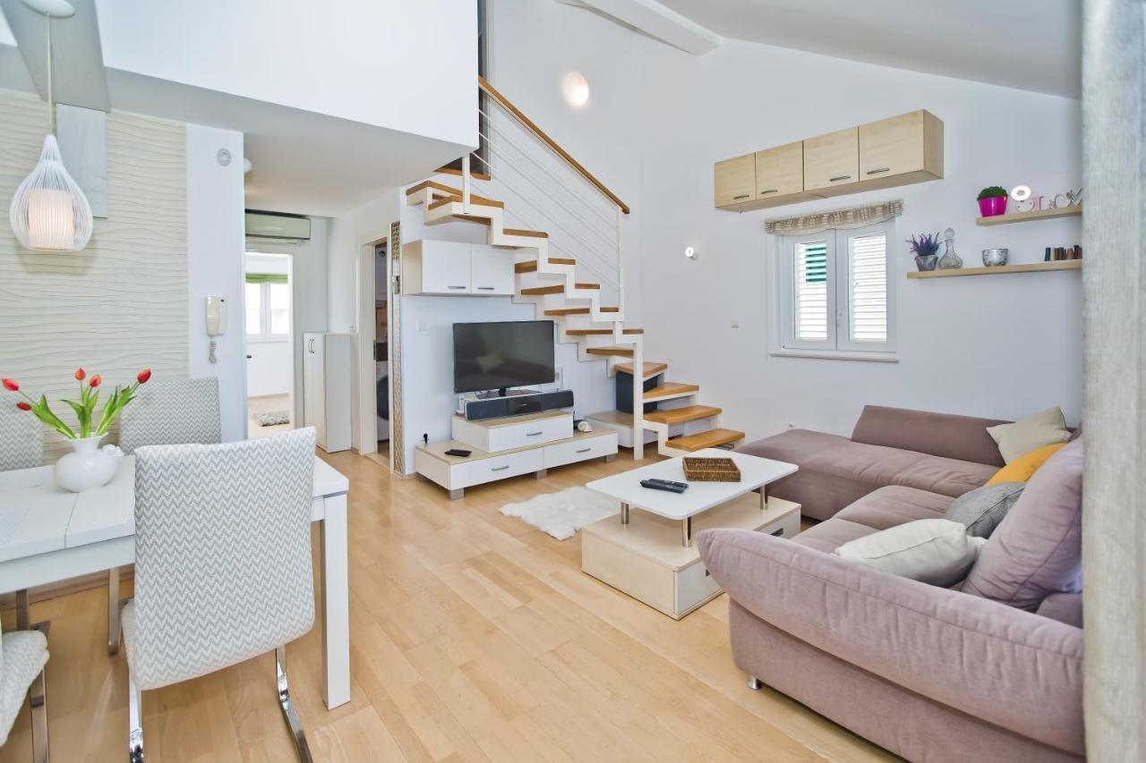 Relaxing Holiday Sunset Apartment Hvar Town Extérieur photo